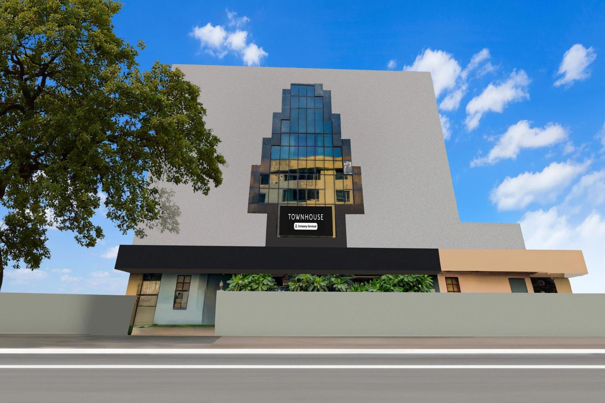Super Townhouse Lakdikapul Hotel Hyderabad Exterior photo